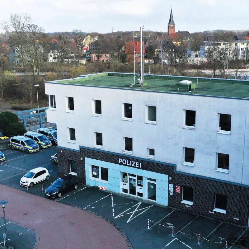 3 ALTSTADT | Polizeiwache Südwall 13